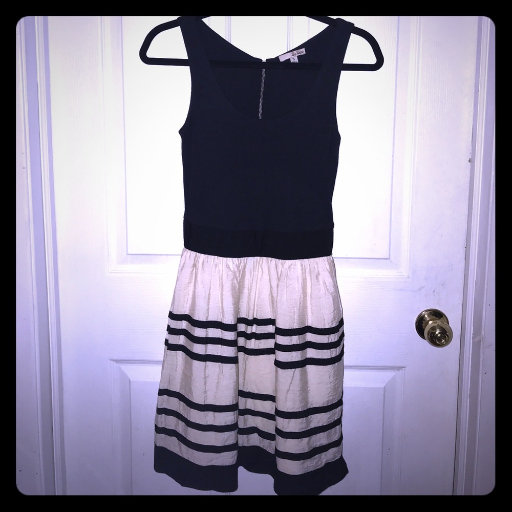 Black and cream tank dress.  Size S Great cond.